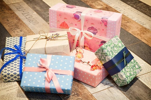 Упаковка подарков Упаковка подарков