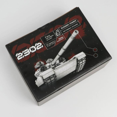 Коробка складная Танк 23 февраля 30*23*12 см 1 шт