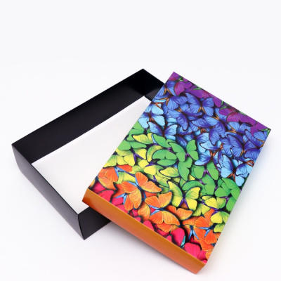 Коробка складная Радуга бабочки 30*20*7 см 1 шт